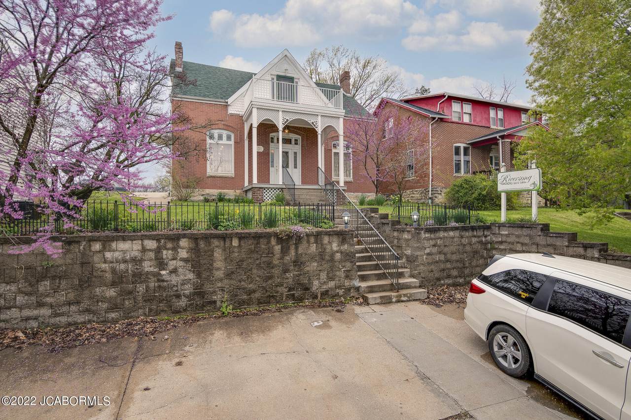 109 Ashley Street - Photo 1
