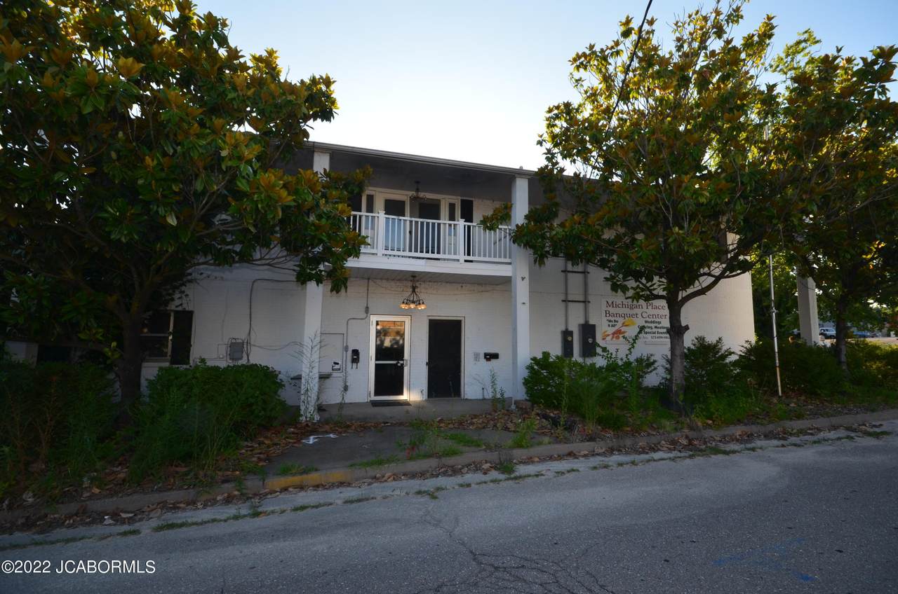 714 Michigan Street - Photo 1
