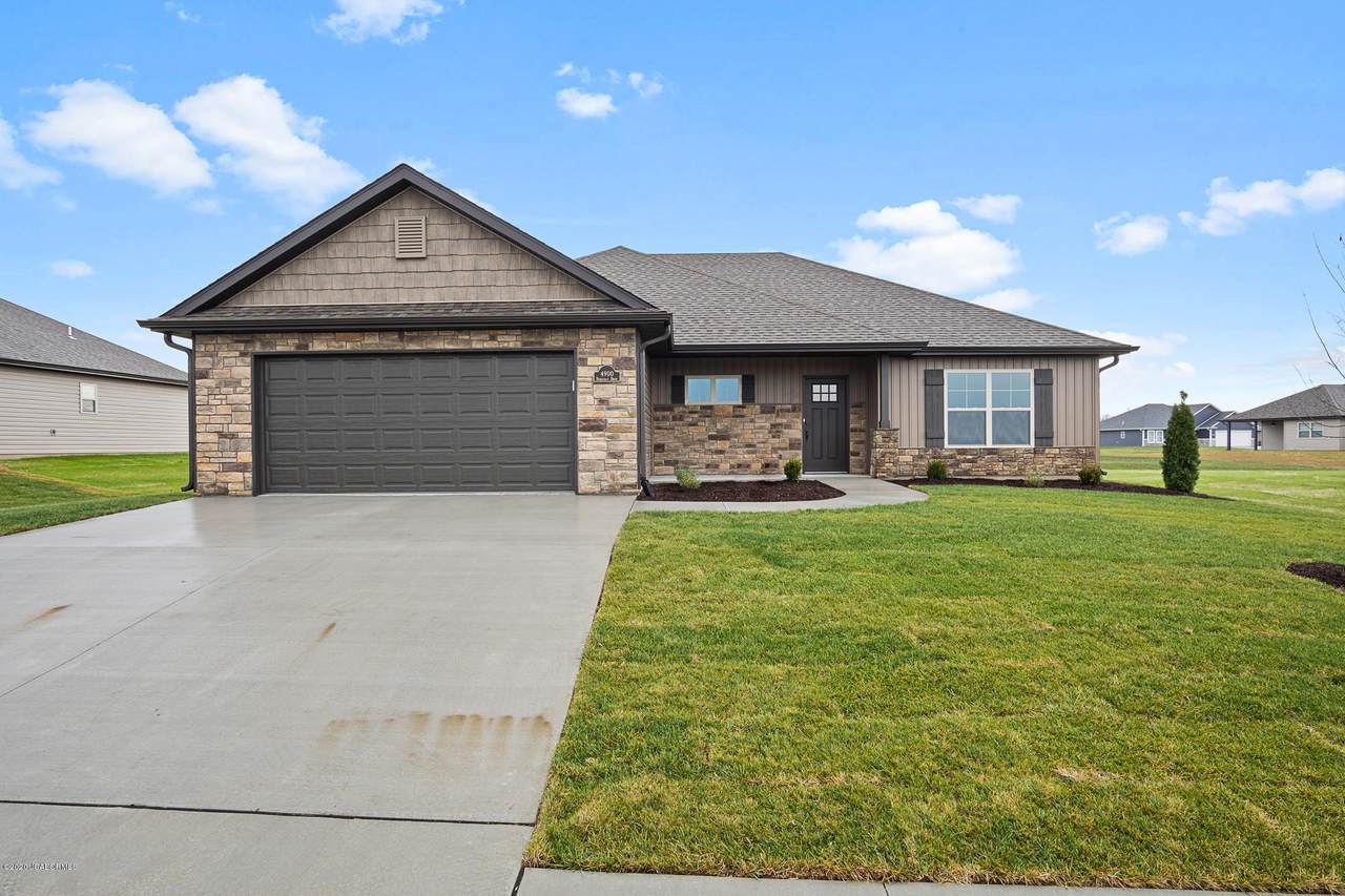 4900 Democracy Drive - Photo 1
