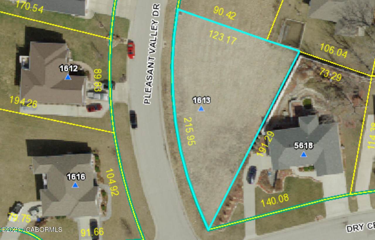 1613 Pleasant Valley Drive - Photo 1