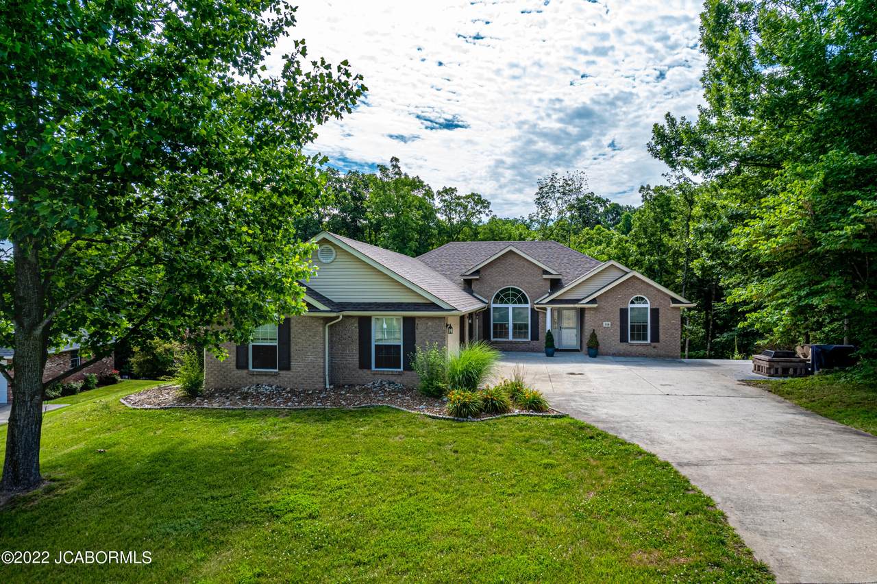 318 Madelines Park Circle - Photo 1