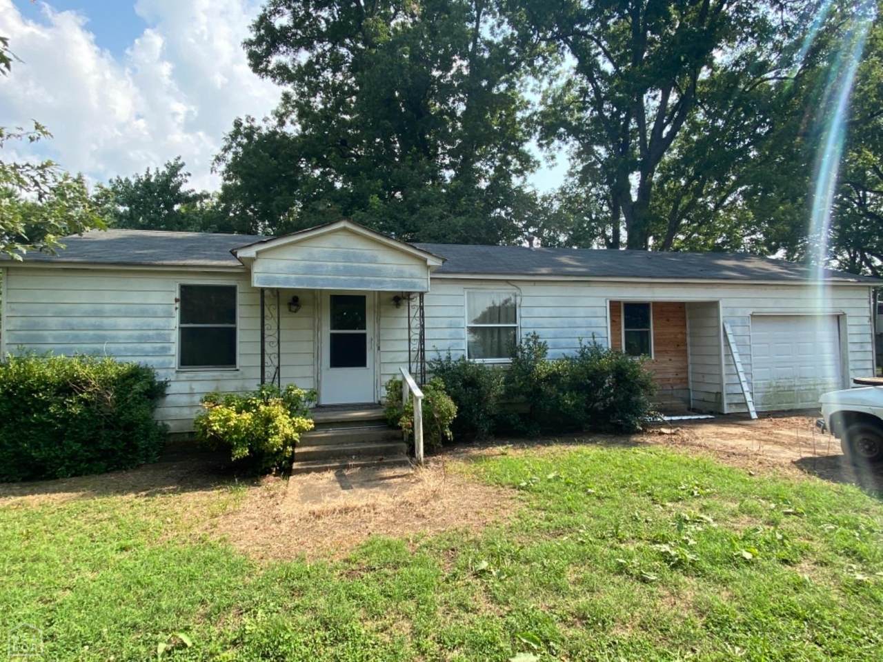 3034 Highway 14 - Photo 1