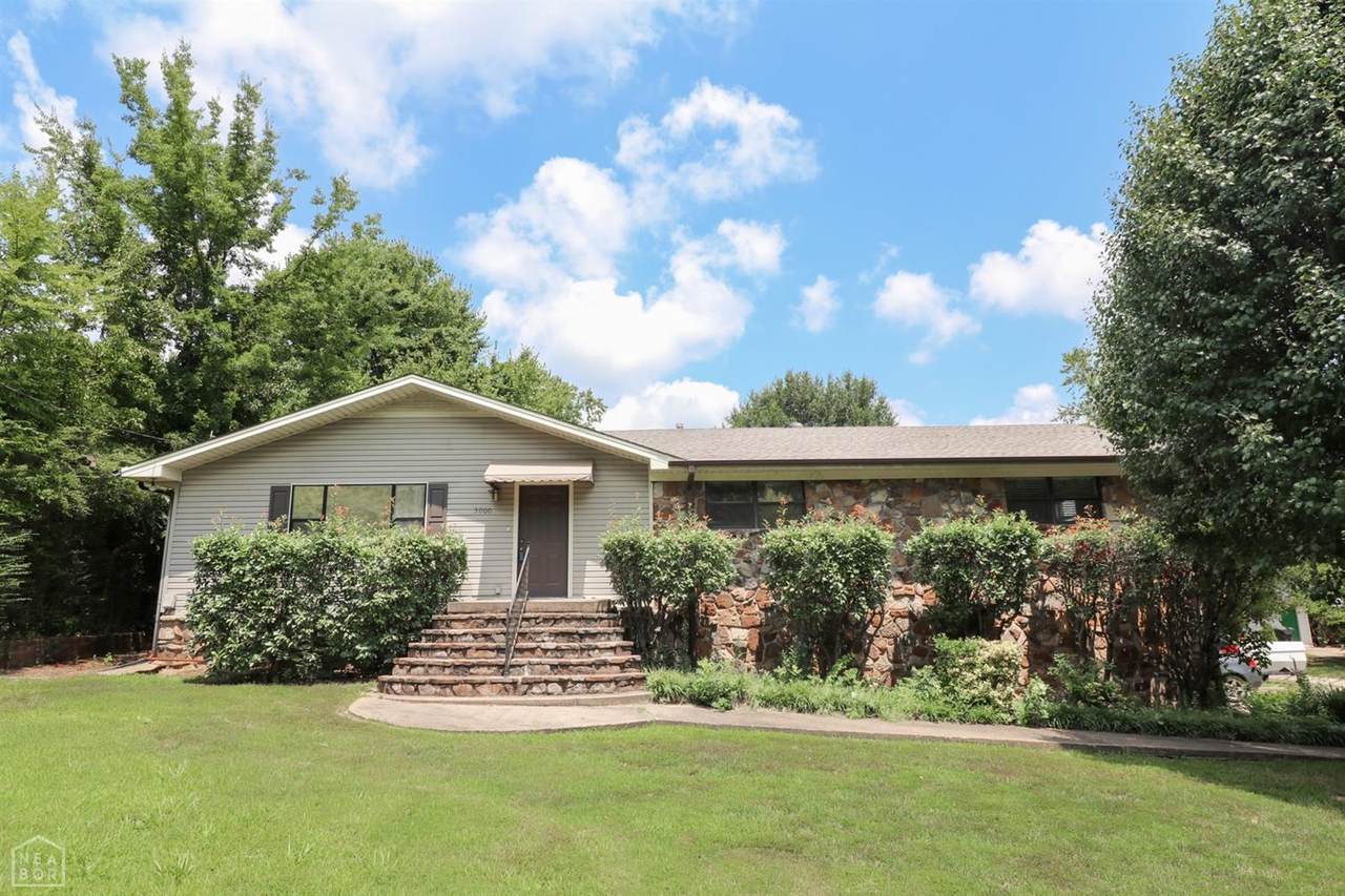 3000 Maplewood - Photo 1