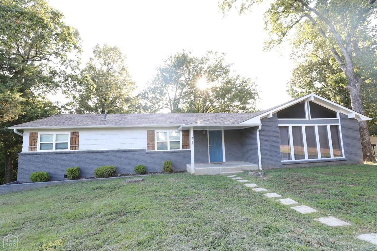 1201 Hamlin Cv - Photo 1