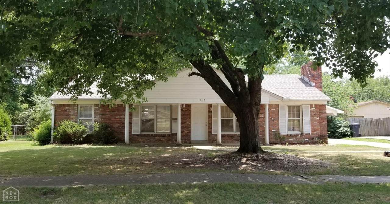 1815 College Boulevard - Photo 1