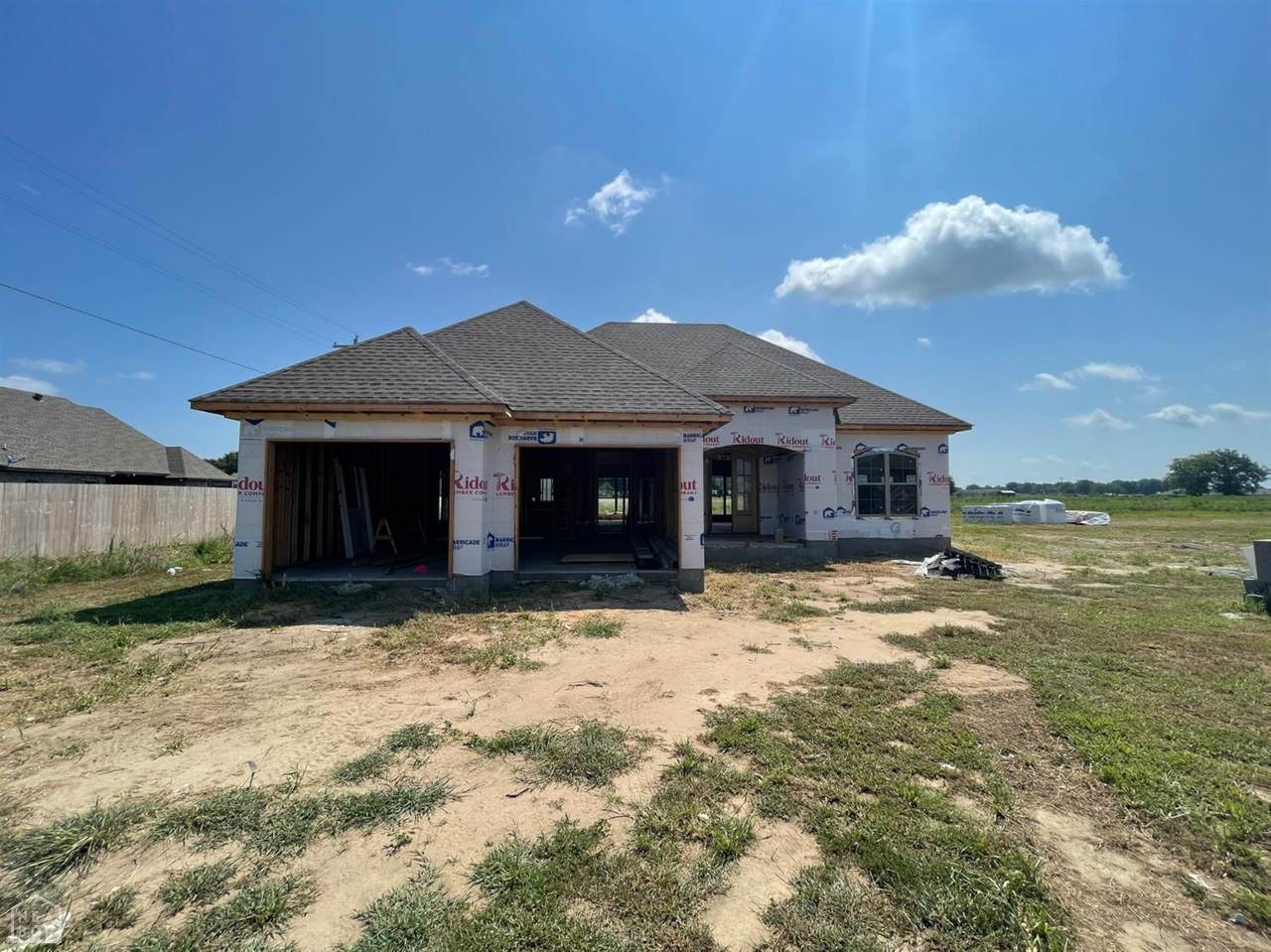 111 Spencer Drive - Photo 1