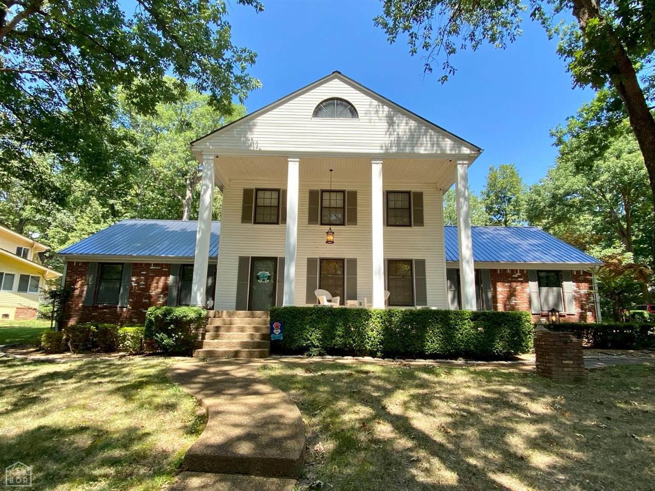 2100 White Lane - Photo 1