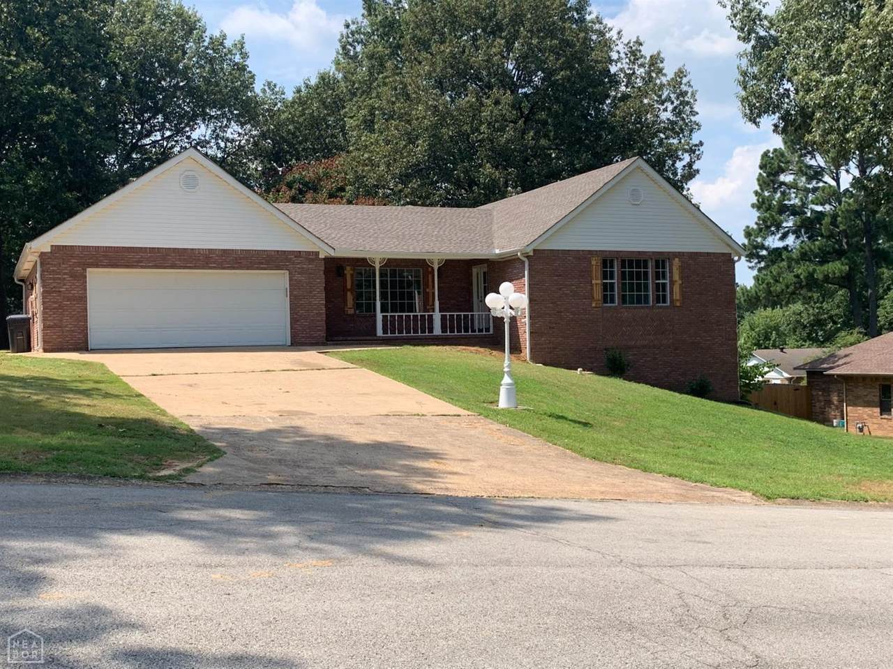 109 Cater Drive - Photo 1