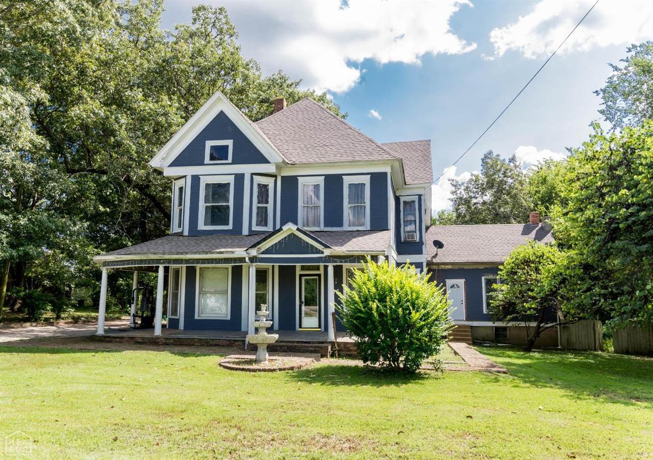 606 3rd Street - Photo 1