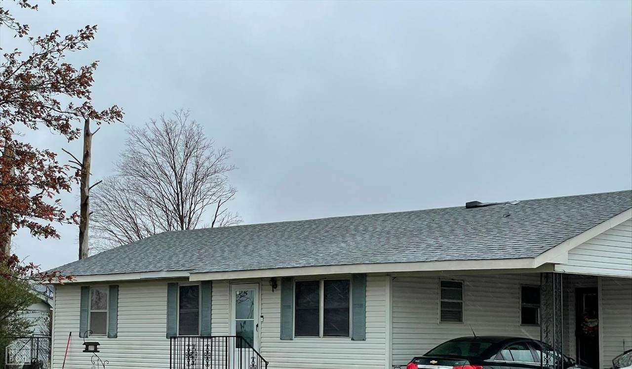 148 Woodlawn - Photo 1