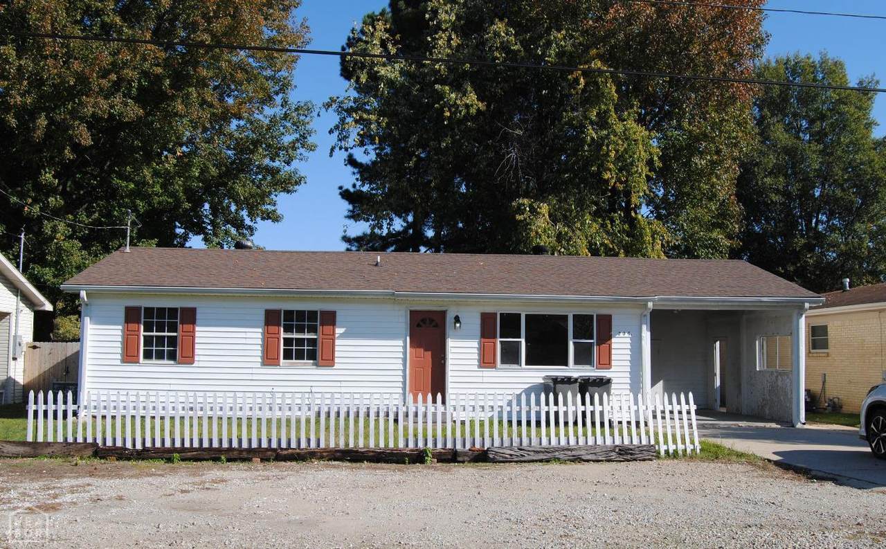 209 11th Avenue - Photo 1
