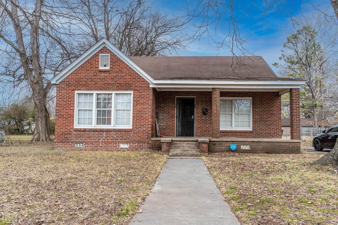 228 Missouri Avenue - Photo 1