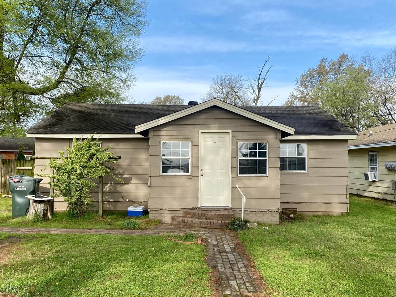 705 Lake - Photo 1
