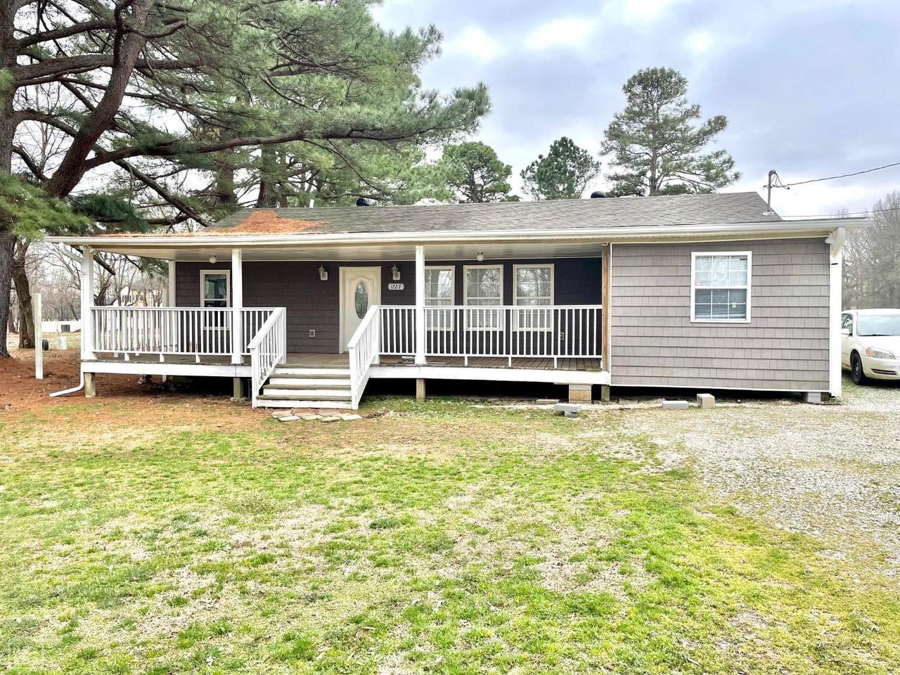 1727 Magnolia Road - Photo 1