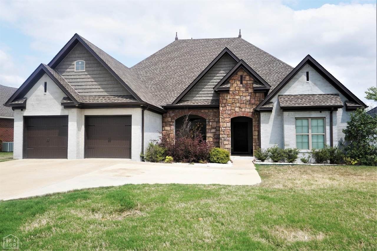 910 Gloucester Drive - Photo 1