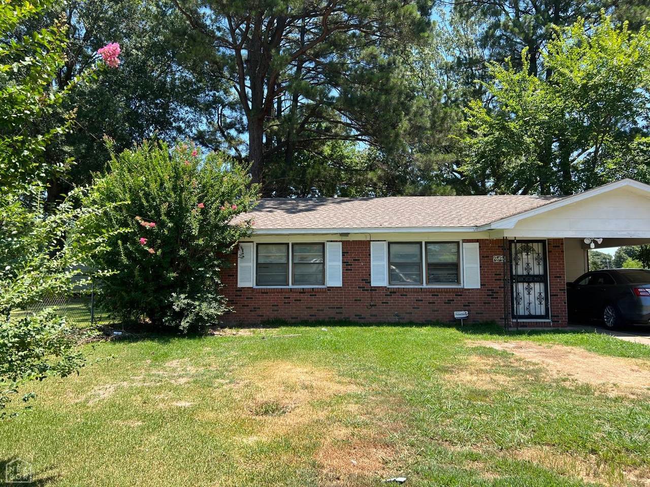 2020 Fairfield Drive - Photo 1