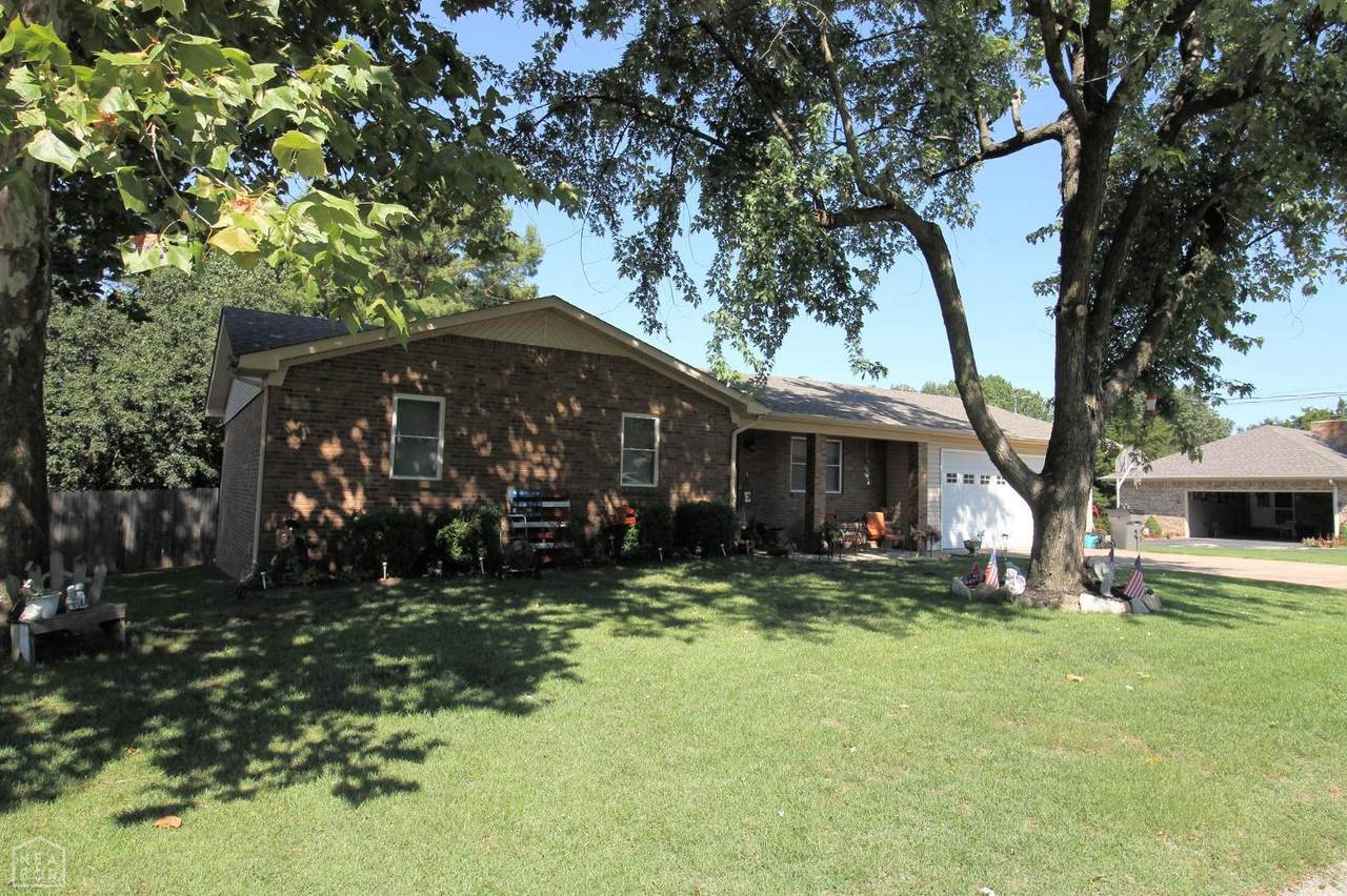 302 Quail Run - Photo 1