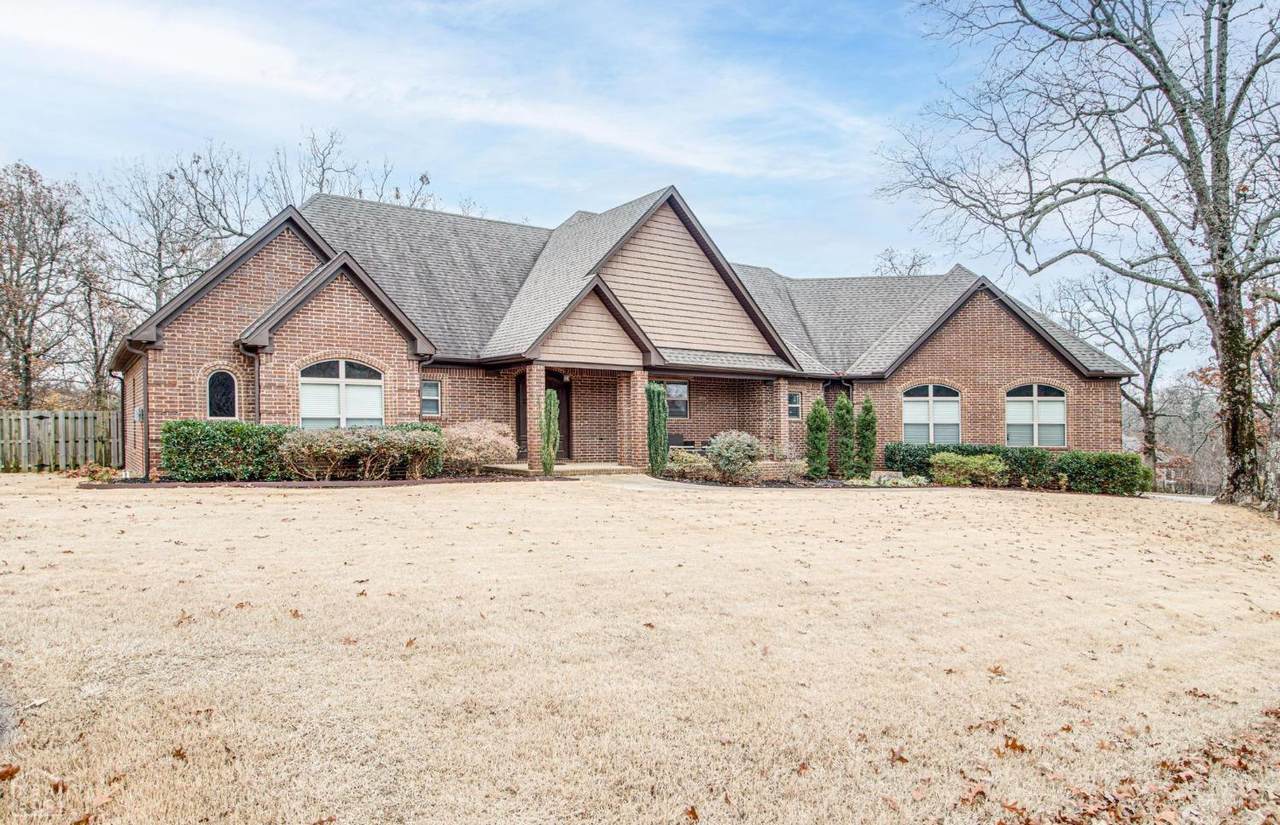 2600 Harrison Cove - Photo 1