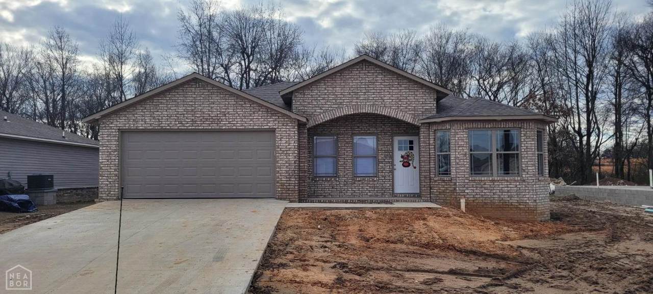 110 Formon Drive - Photo 1