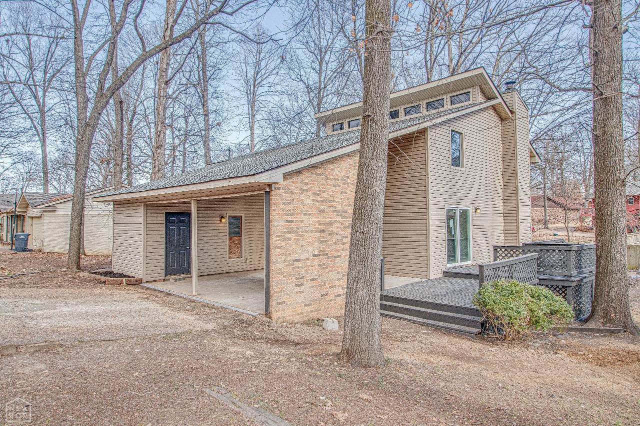 1504 Metzler Lane - Photo 1