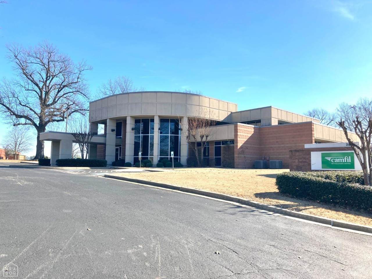 2804 Longview Drive - Photo 1