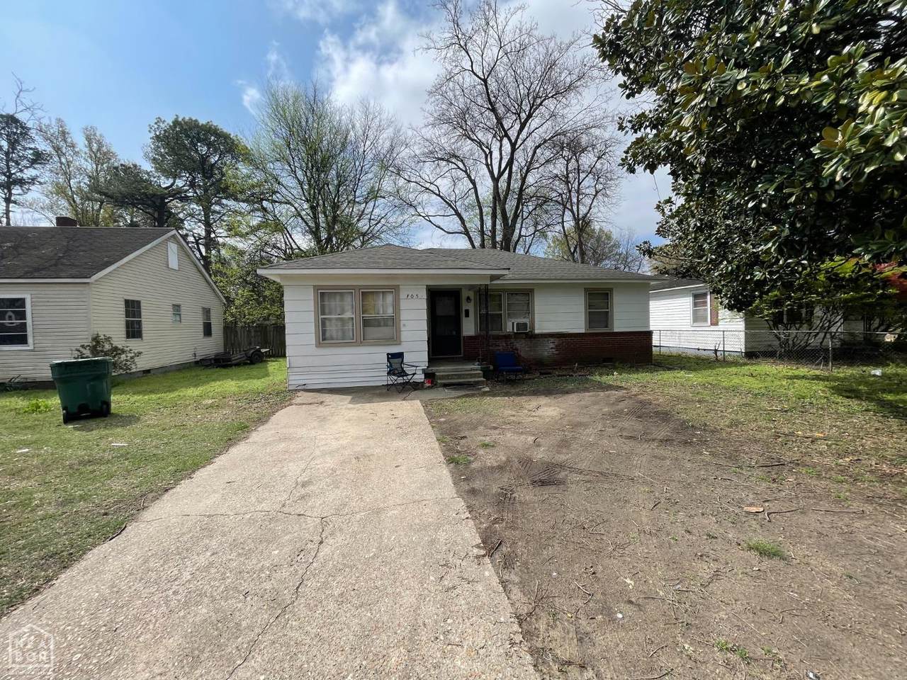 105 Moultrie Drive - Photo 1
