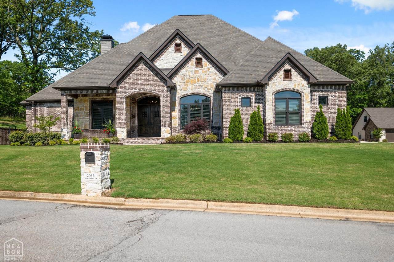 2059 Sloan Lake Drive - Photo 1