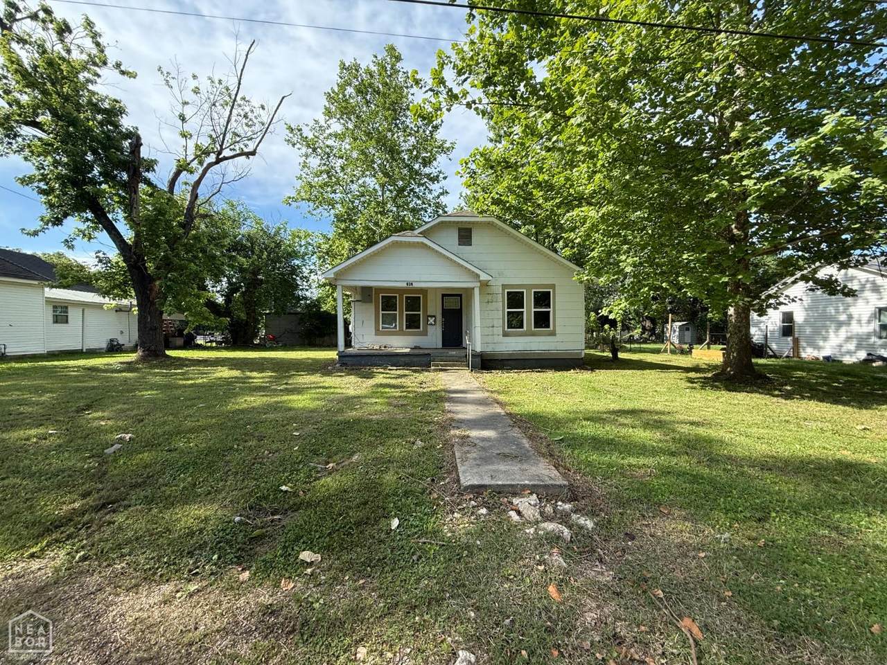 414 1st Street - Photo 1