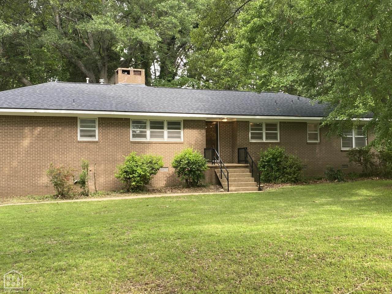215 Shady Lane - Photo 1