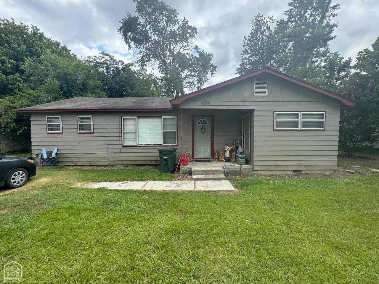 335 Walnut Avenue - Photo 1