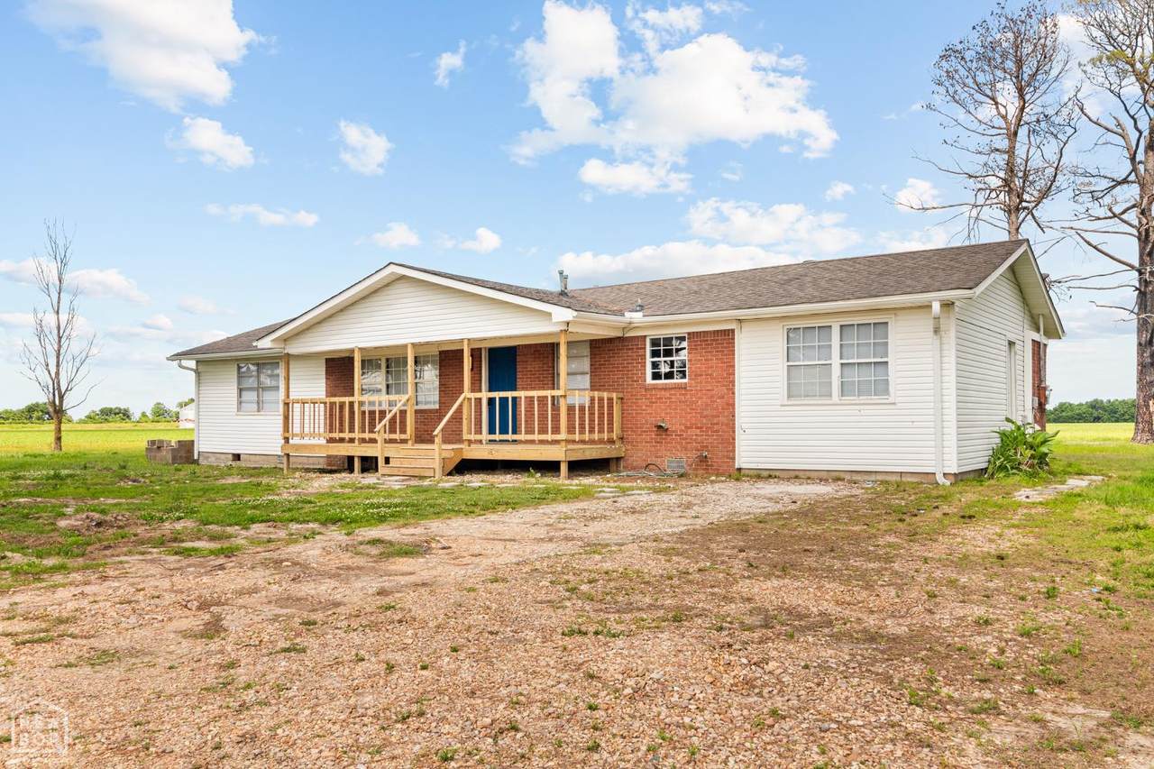 3195 Highway 135 - Photo 1