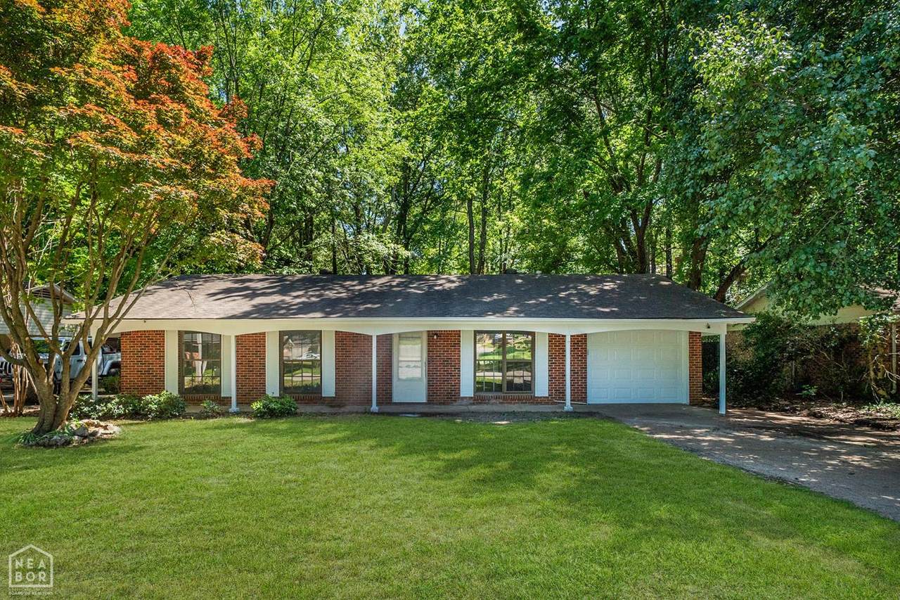 2109 Munos Lane - Photo 1