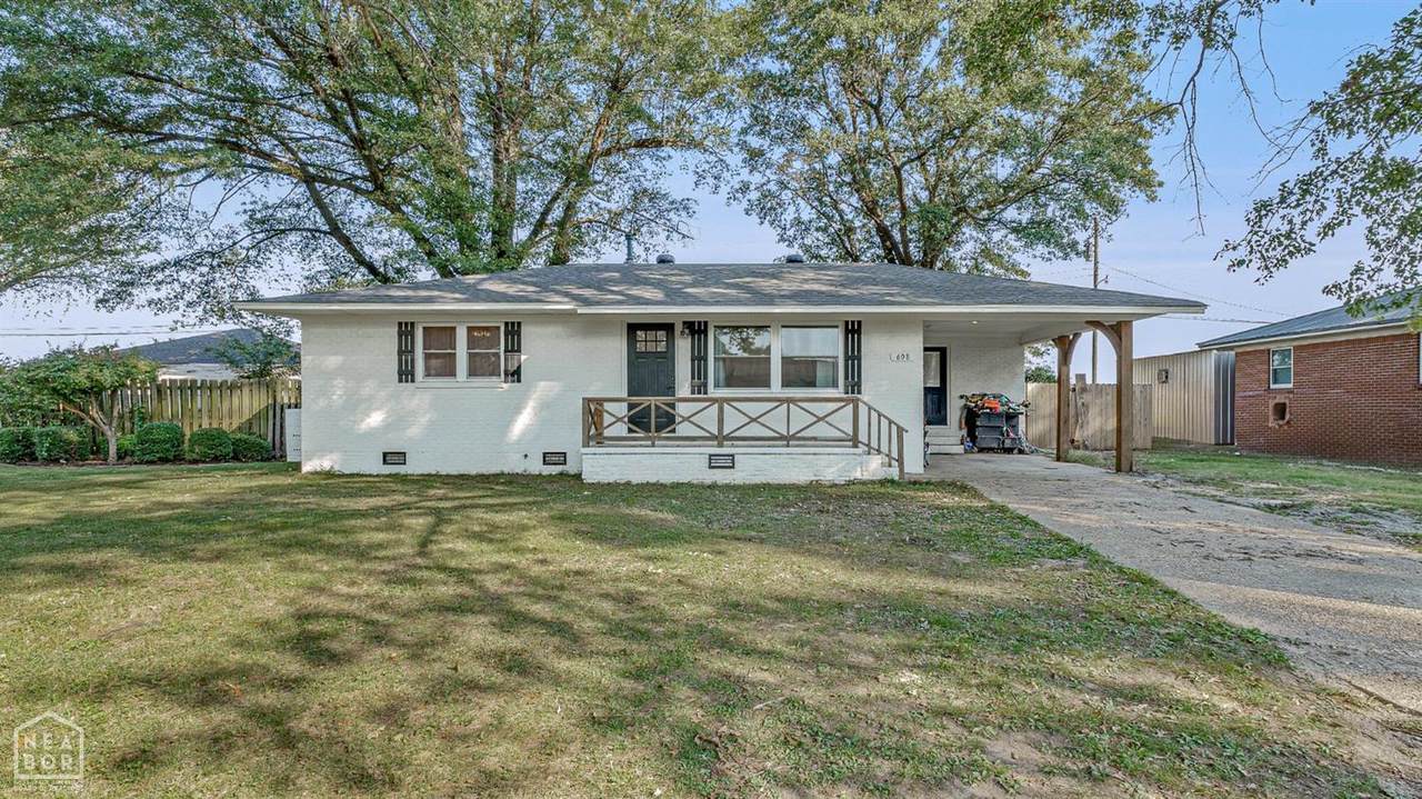 608 Finch Avenue - Photo 1
