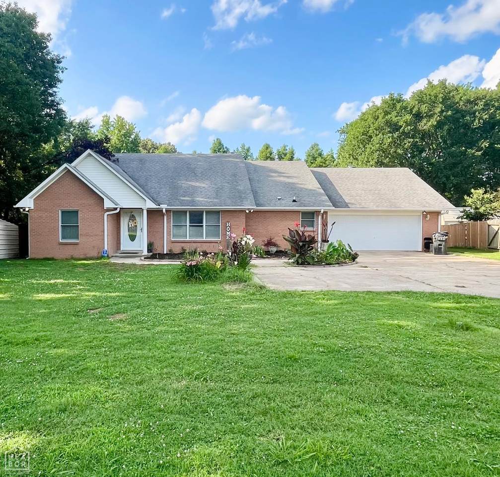 2303 Wood Street - Photo 1