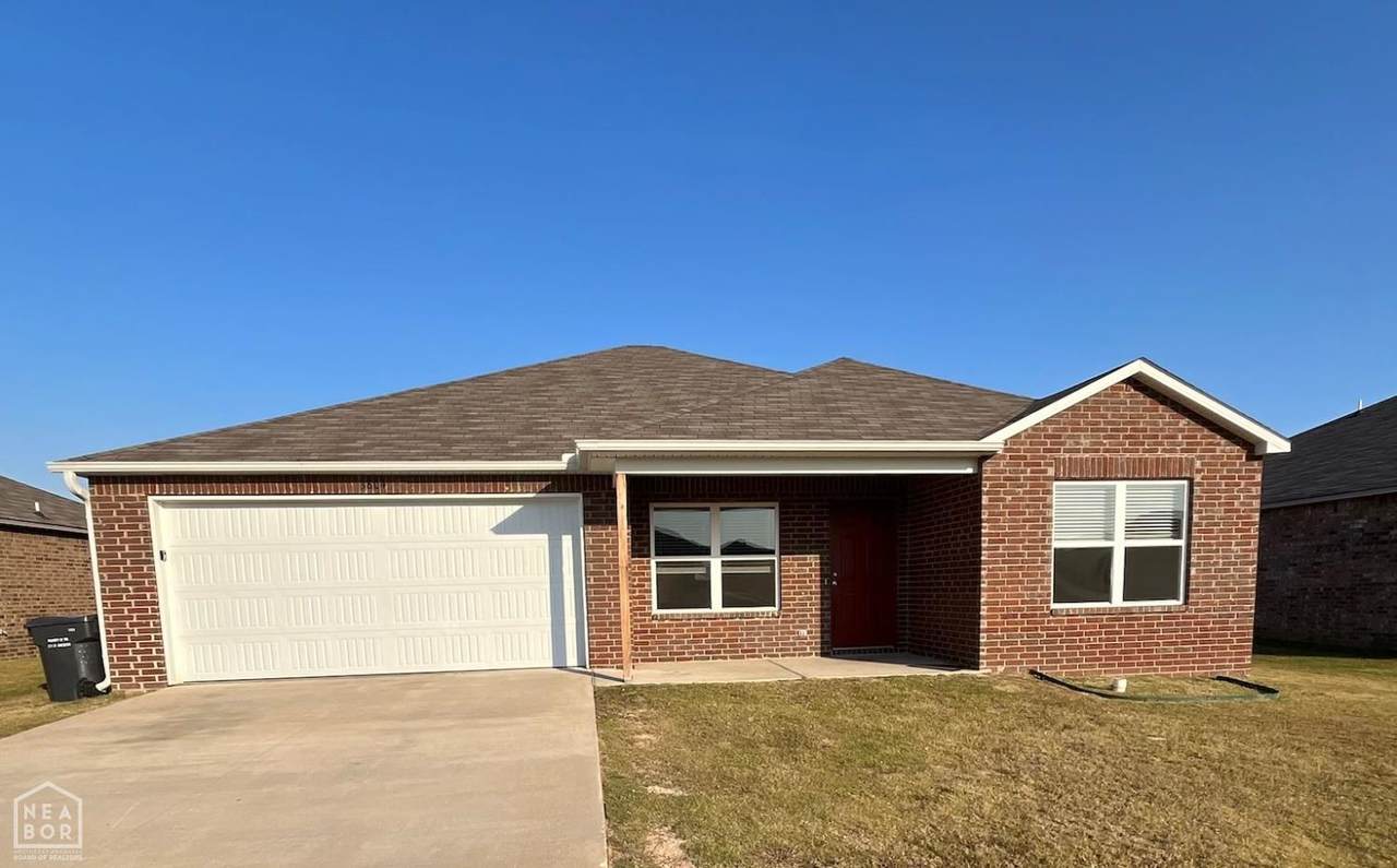 3804 Glitterman Drive - Photo 1