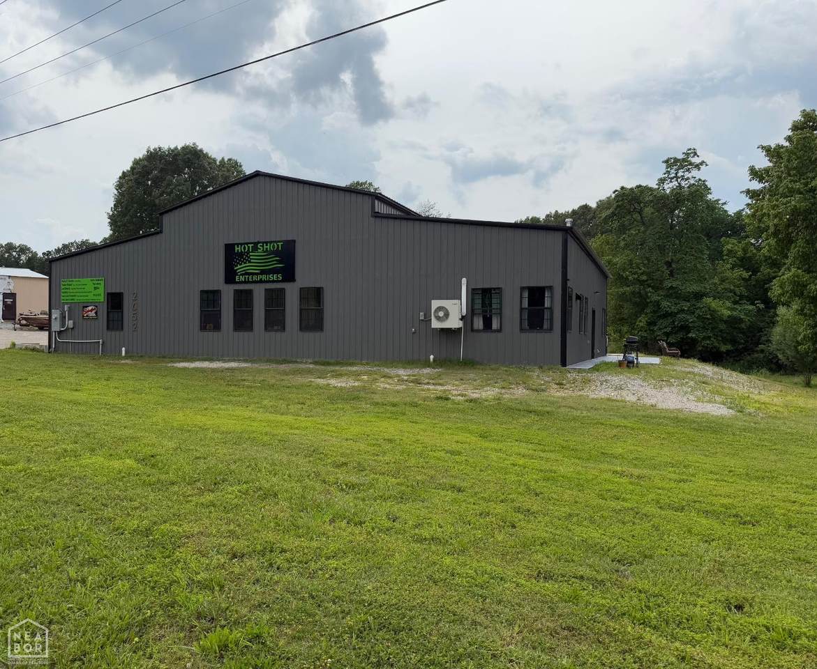 2052 Central Boulevard - Photo 1
