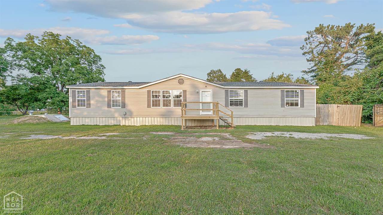 338 Buttercup Lane - Photo 1