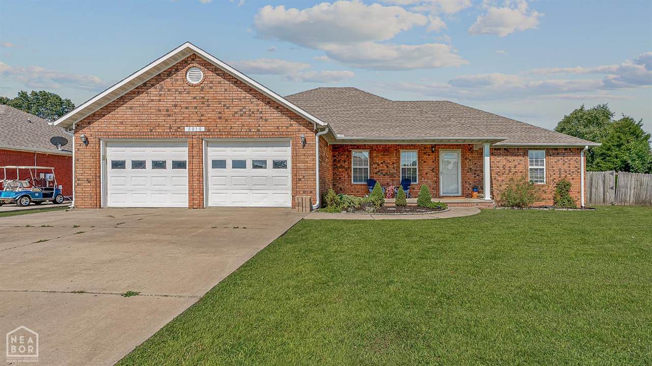 5010 28th Street - Photo 1