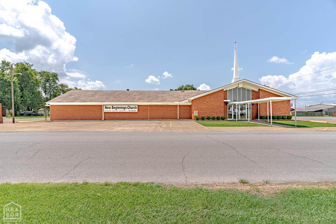 1011 Graceland Drive - Photo 1