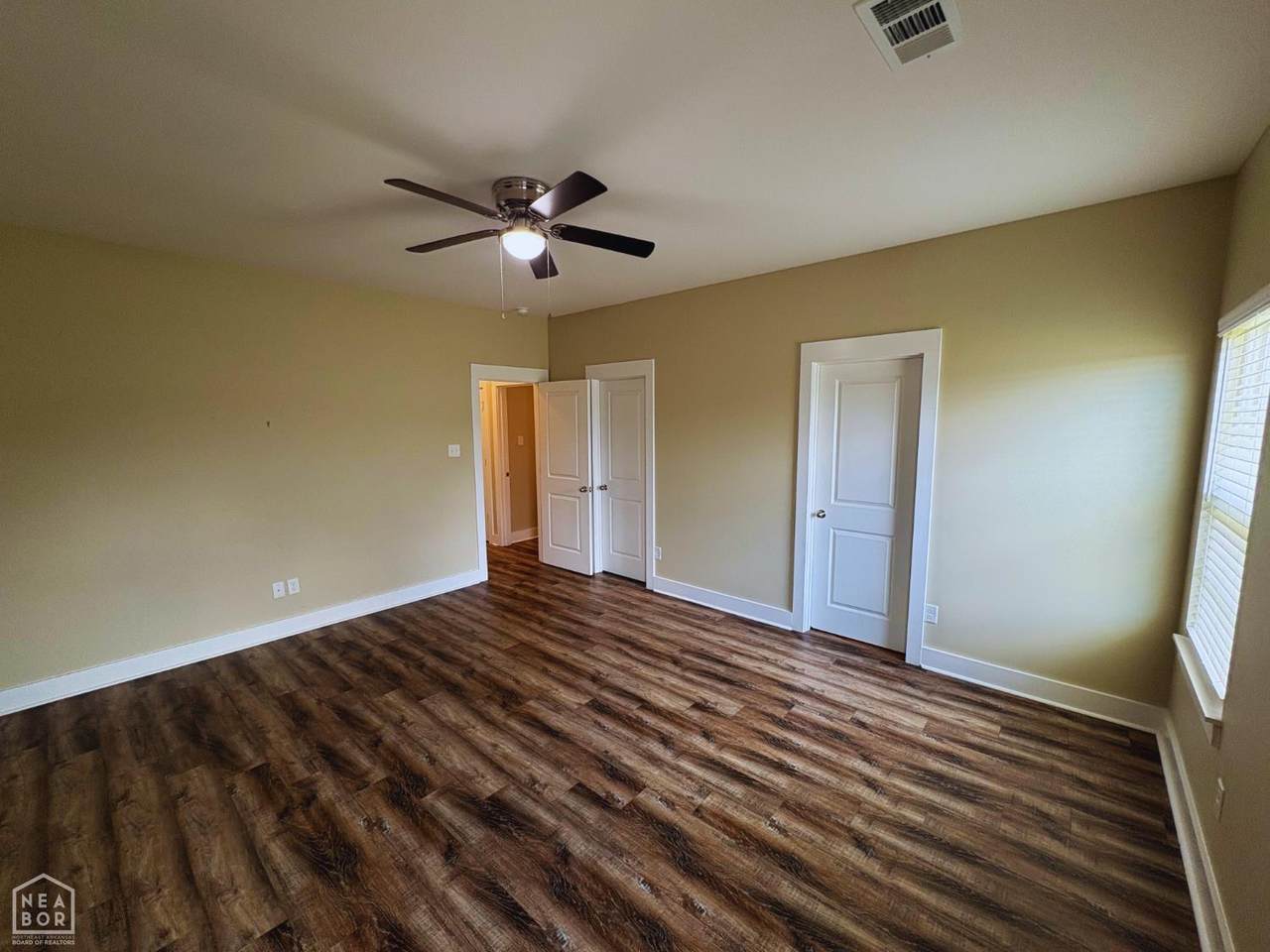 https://bt-photos.global.ssl.fastly.net/jonesboro/1280_boomver_1_10123808-2.jpg