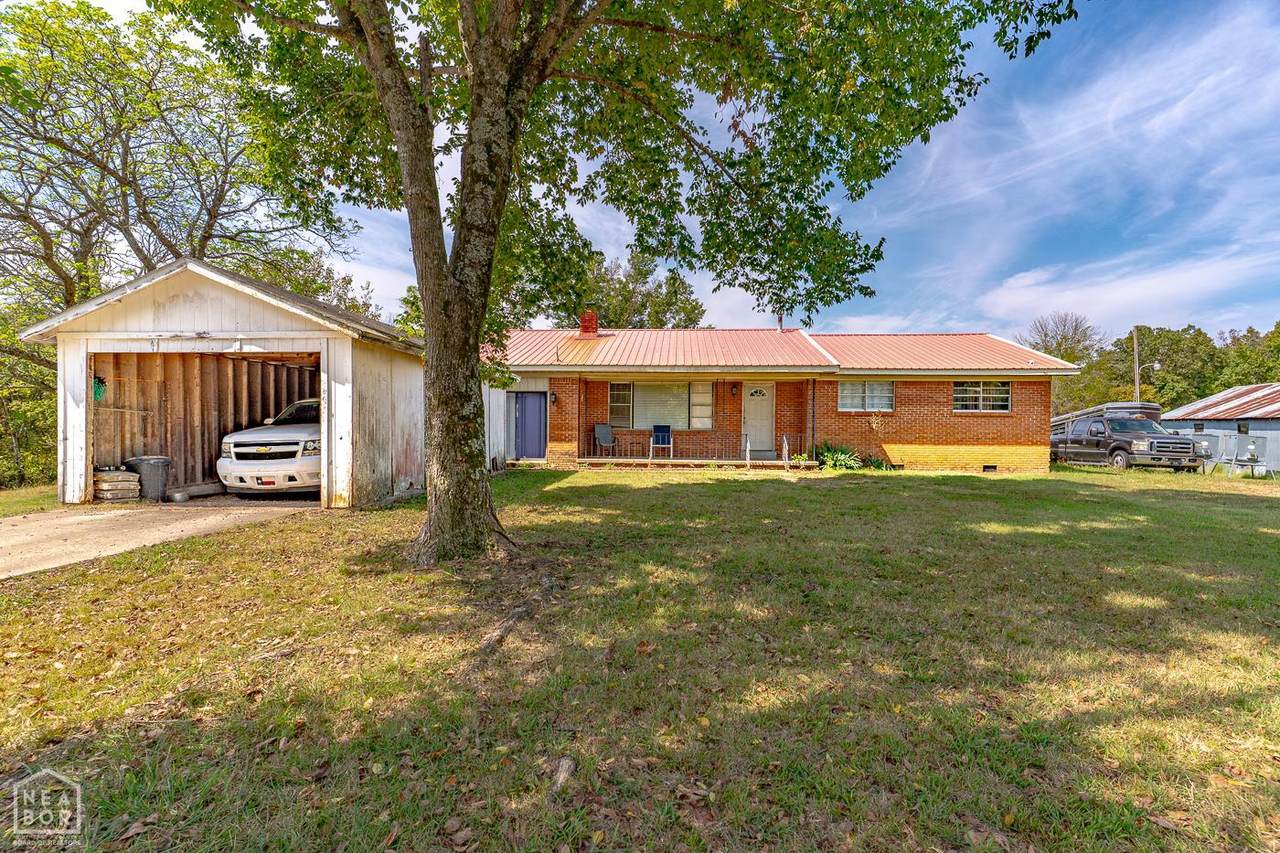 19571 Highway 90 - Photo 1