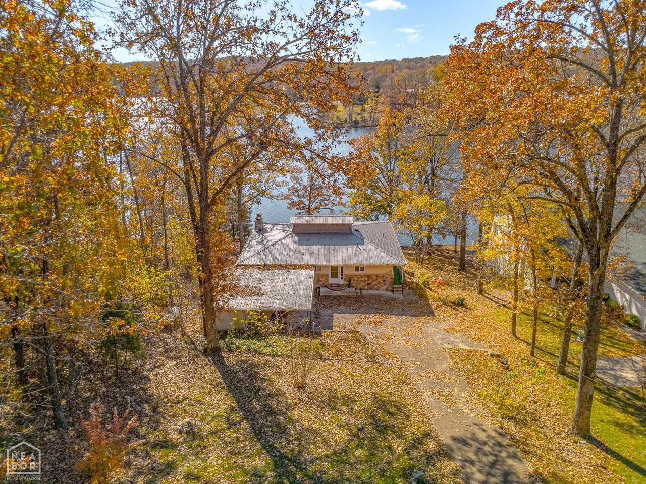 155 Lakeside Dr - Photo 1