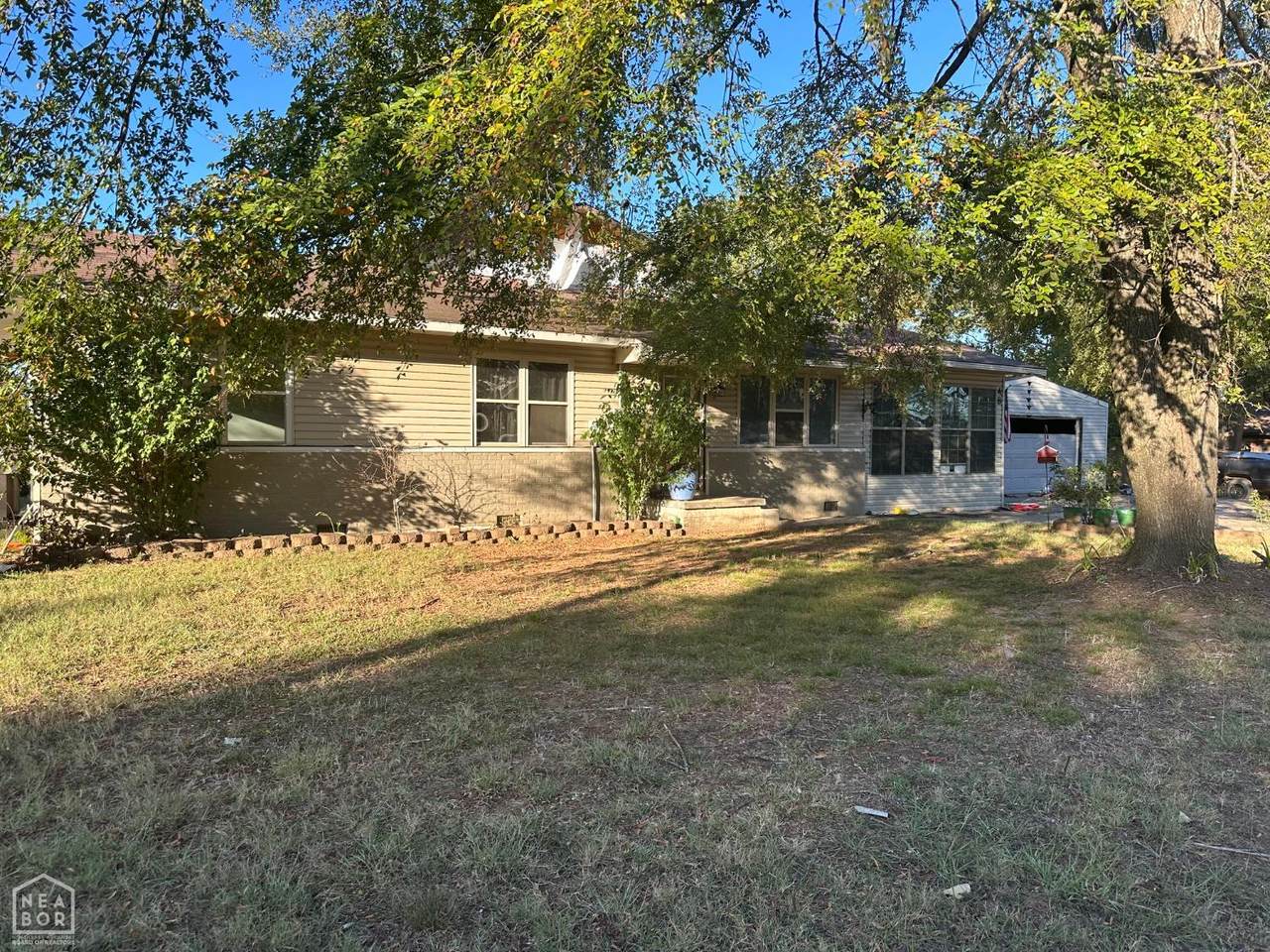 48 Ellington - Photo 1