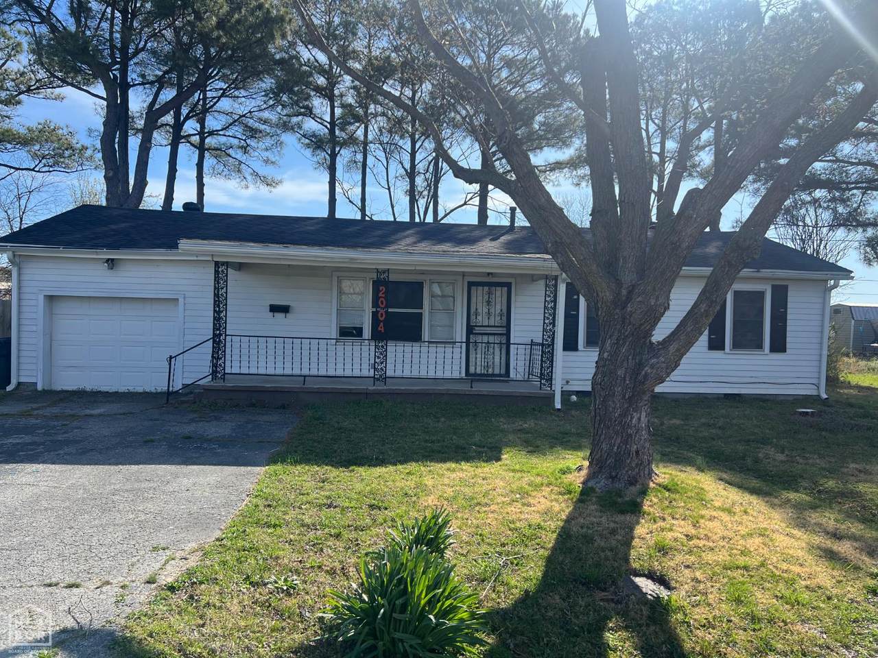 2004 Kathleen Street - Photo 1