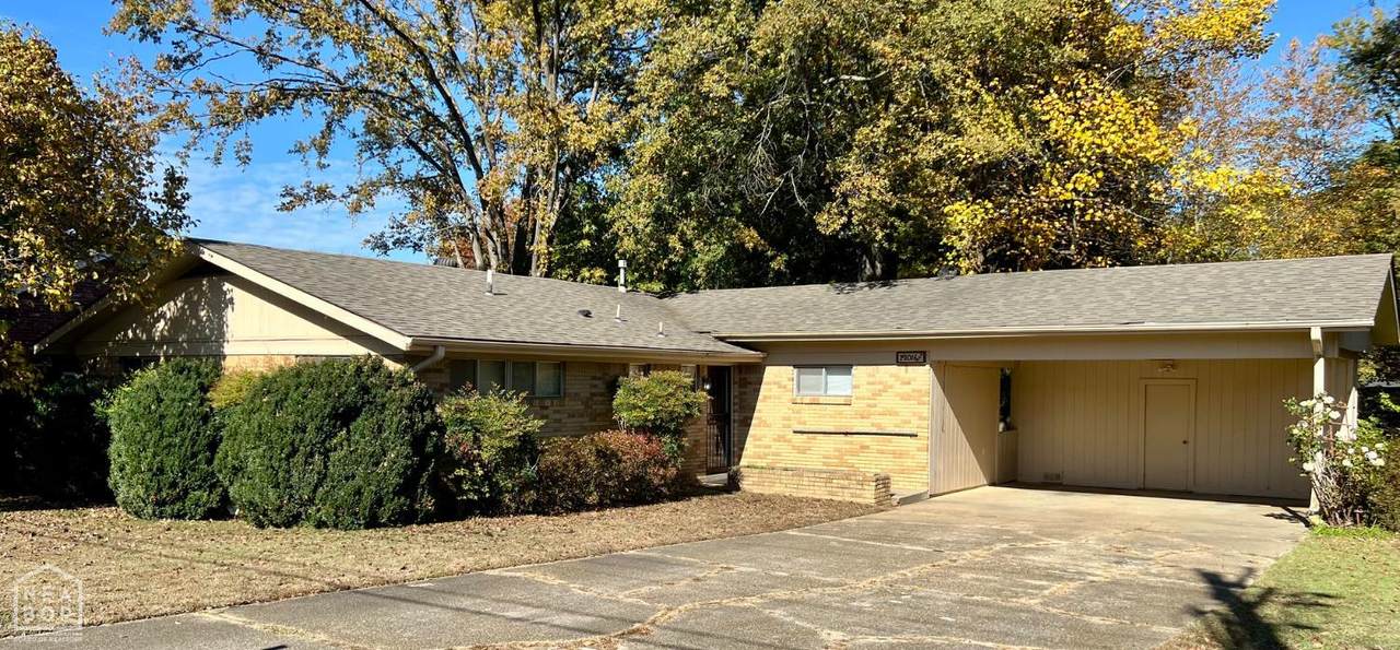 1016 Rosemond - Photo 1