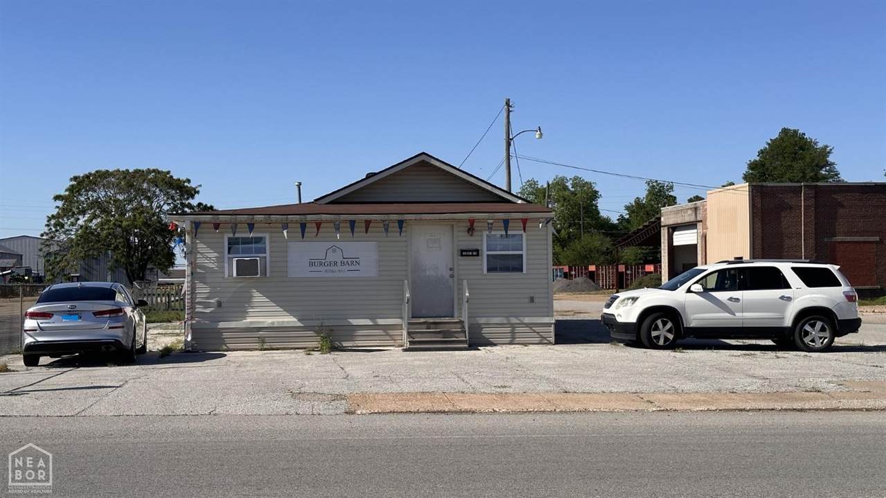 100 Drew Avenue - Photo 1