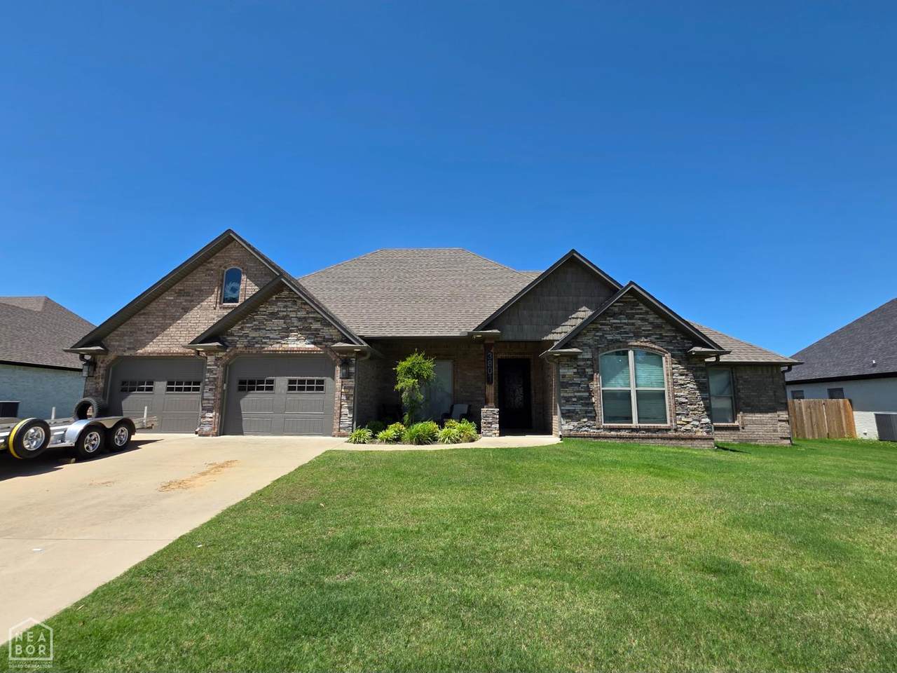 3801 Stoneridge - Photo 1