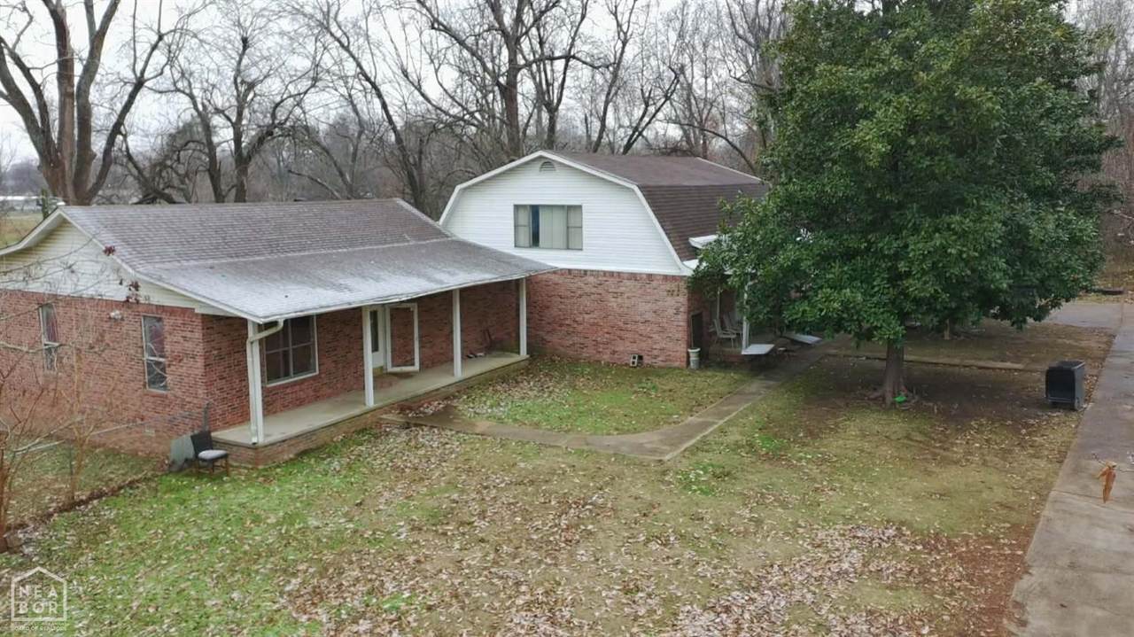 900 Grayson Street - Photo 1