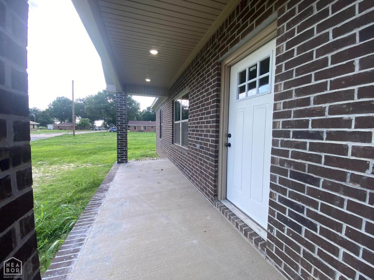 https://bt-photos.global.ssl.fastly.net/jonesboro/1280_boomver_1_10126486-2.jpg
