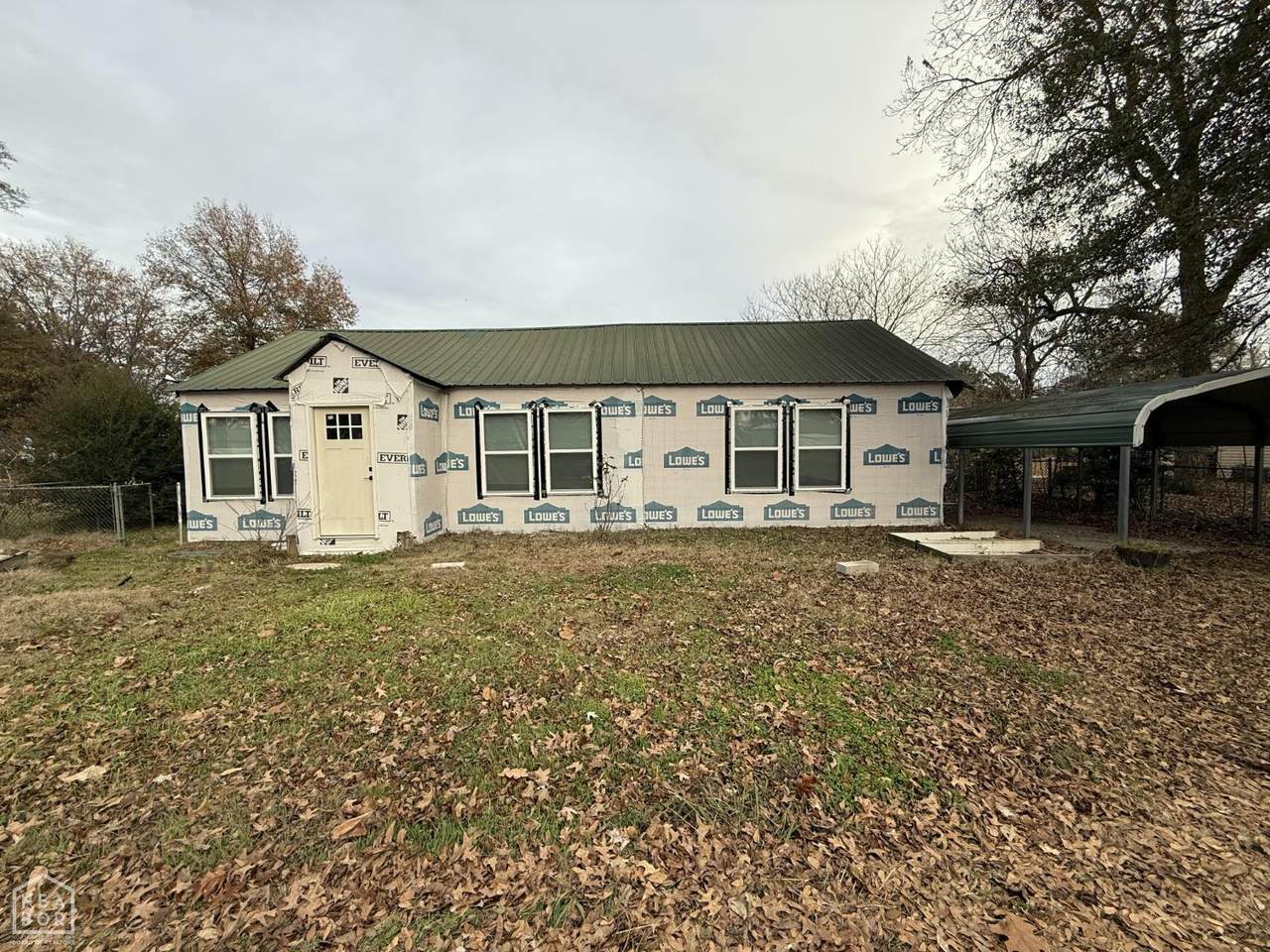 216 Stewart - Photo 1